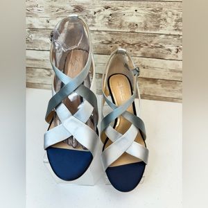 Imagine Vince Camuto Devin Blue Deluxe Satin Heels Shoes Size 9.5